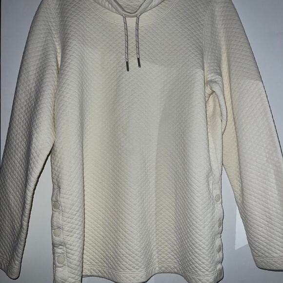L.L. Bean Women’s White Pull Over Size Large - Picture 2 of 6